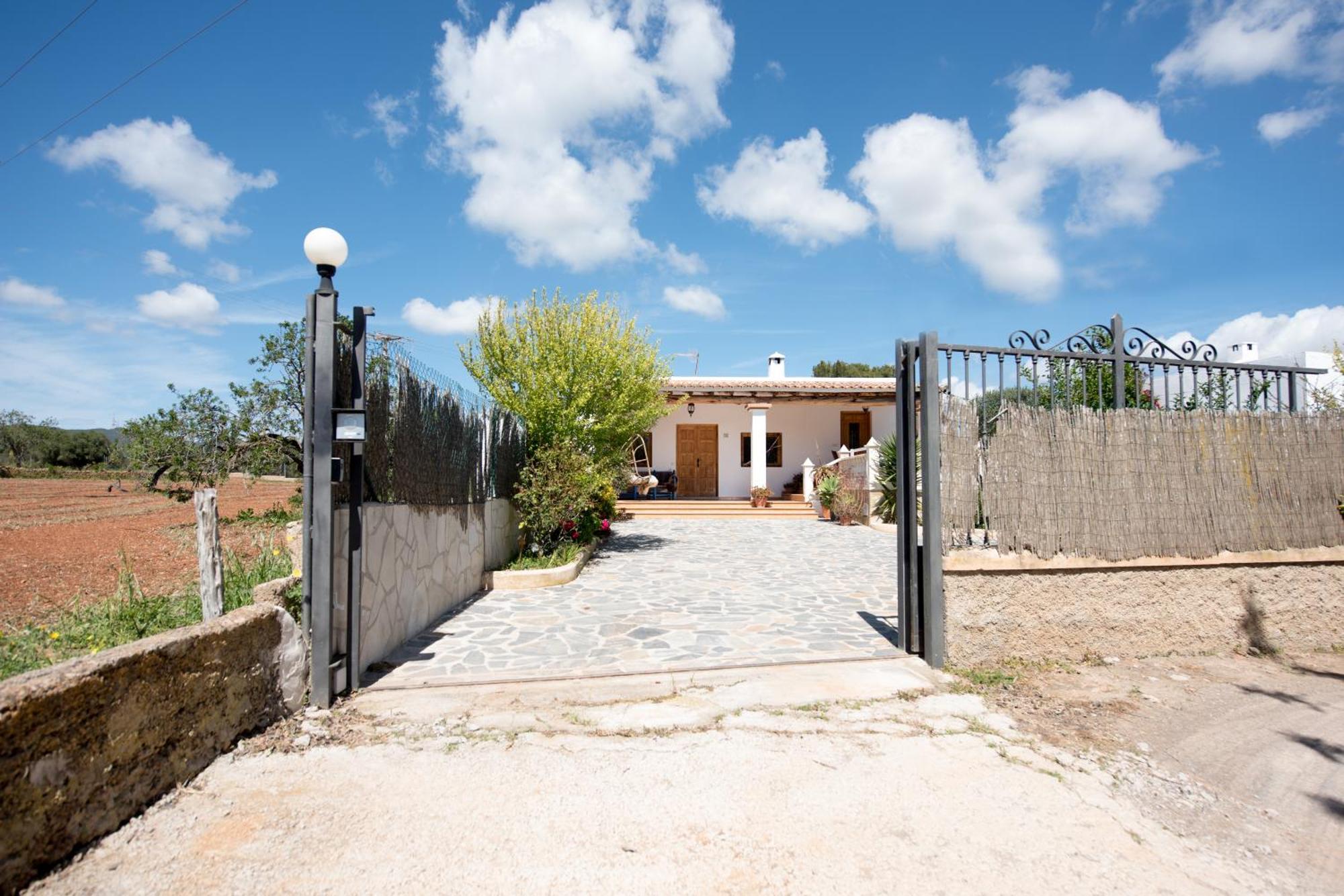 Authentieke Finca, Nabij Het Strand En Restaurants Villa Santa Eularia des Riu Exteriör bild